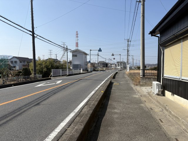 【前面道路含む現地写真】 | 美里町大字阿那志　中古戸建