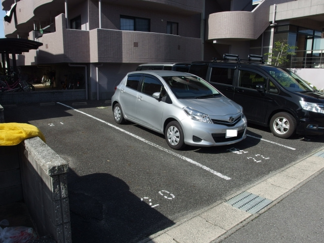 Ｍ・エスパシオの駐車場