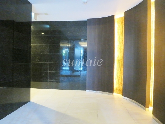 ＤＩＰＳ赤羽北ＷＥＳＴのロビー|素敵ロビーです☆