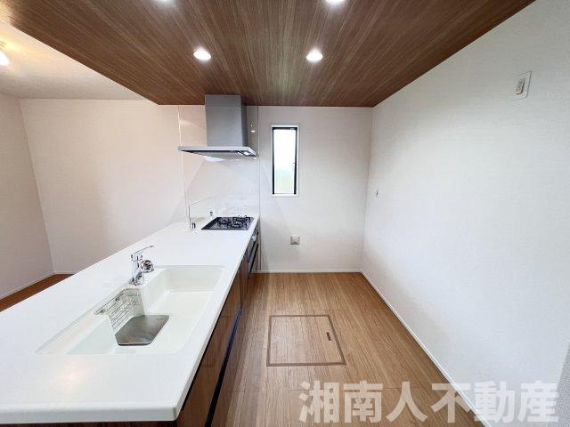 藤沢市葛原２２７１－１２新築戸建てのキッチン|キッチンでお料理をお楽しみください