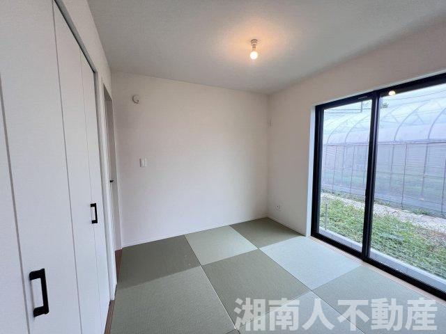 藤沢市葛原２２７１－１２新築戸建ての和室|い草の香りが落ち着く素敵な和室です