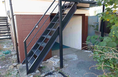 【収納】 | 毛呂山町市場　店舗事務所 | 倉庫入口