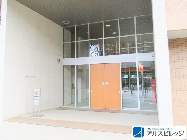 志木の杜テラスのエントランス