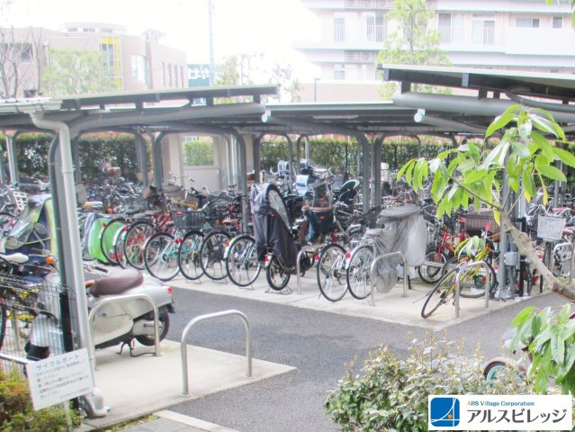 志木の杜テラスの駐輪場|駐輪場は屋根付きなので雨から自転車を守ります