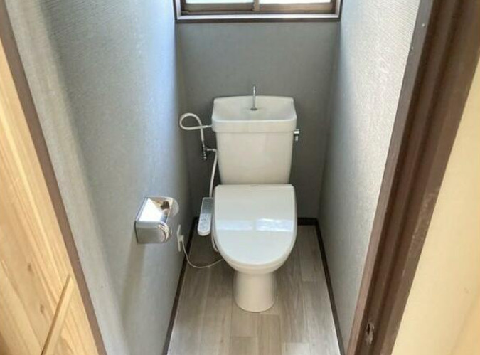 貸戸建住宅のトイレ