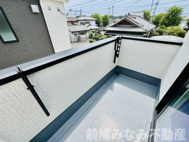 前橋市南町二丁目24-1期　１号棟(全４棟)　リナージュ　新築建売分譲のバルコニー|お洗濯にも便利なバルコニー付き