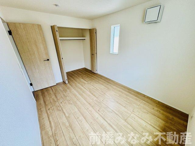 前橋市南町二丁目24-1期　１号棟(全４棟)　リナージュ　新築建売分譲の洋室|使い勝手のいい洋室です