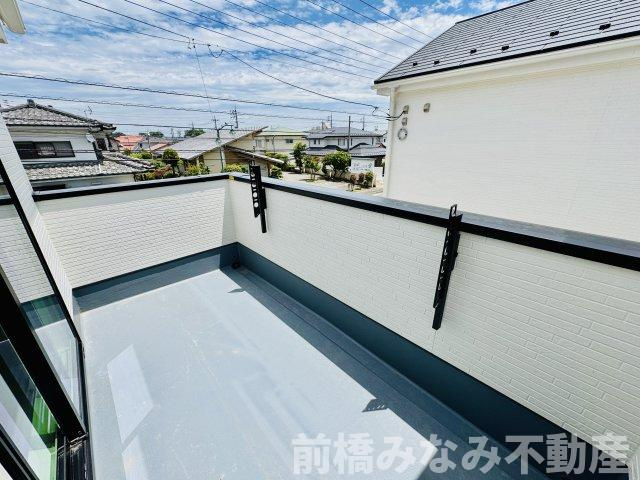 前橋市南町二丁目24-1期　２号棟(全４棟)　リナージュ　新築建売分譲のバルコニー|落ち着いた時間を過ごせるバルコニーです