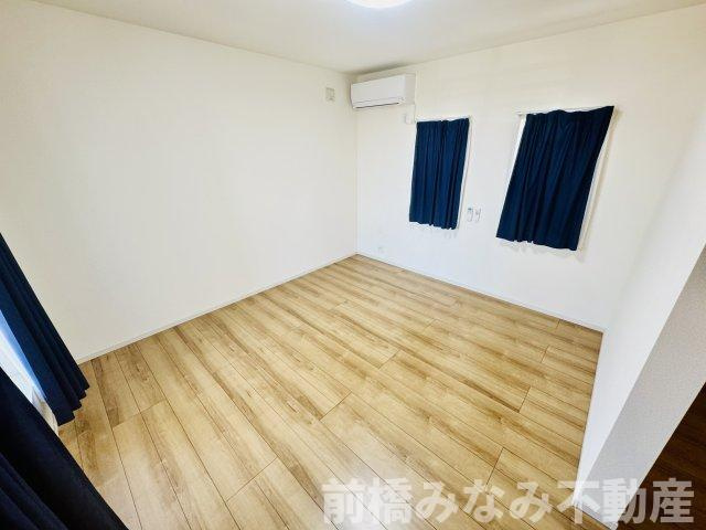 【築浅中古】前橋市大胡町　限定1棟　”土地約80坪”の洋室|きれいな洋室です