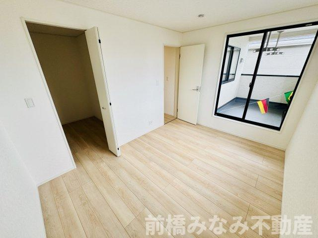 前橋市茂木町第５　２号棟(全２棟)　クレイドルガーデン　新築建売分譲の洋室|落ち着いた色調の洋室です