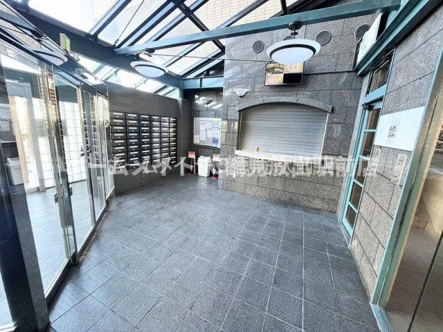 大阪市鶴見区今津中２丁目の賃貸マンションのロビー