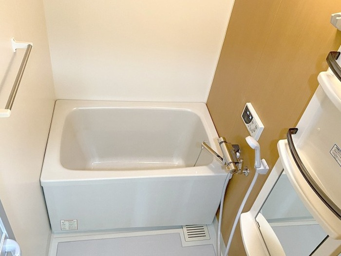 ピュアコート弐番館の浴室