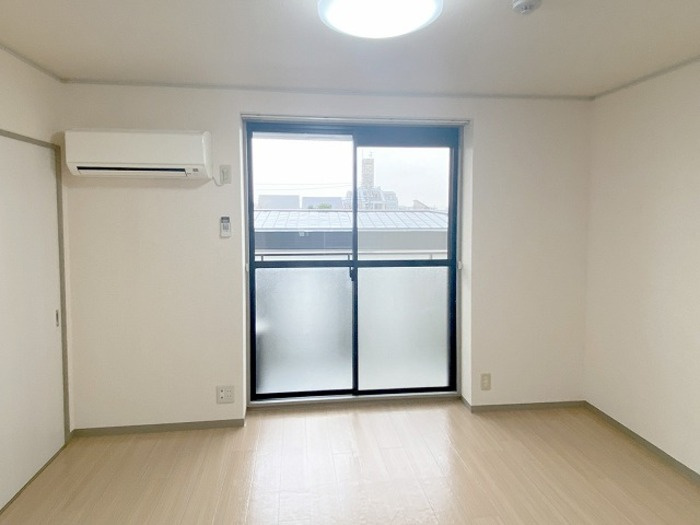 ピュアコート弐番館の寝室