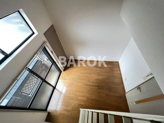 リバーサイド大橋の居間・リビング