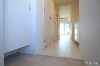 【玄関】 | エスリード新栄マルス | 落ち着いた玄関です