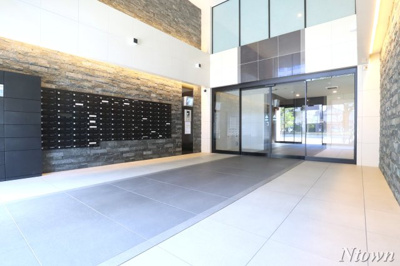 【エントランス】 | エスリード新栄マルス | 落ち着いたエントランスです