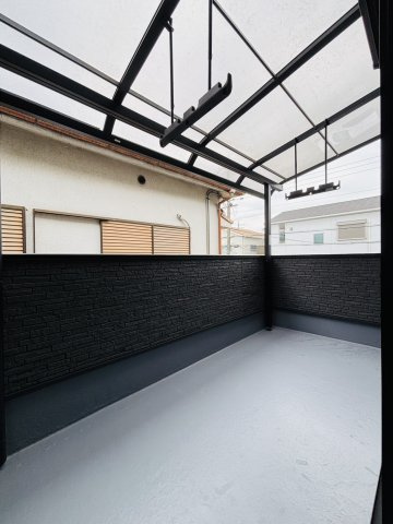 富田林市甲田6丁目　中古戸建のバルコニー
