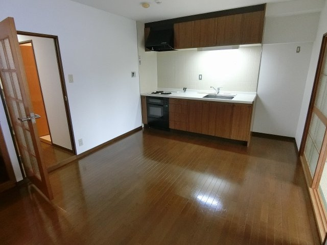 HACHIBUSE鳴尾の居間・リビング