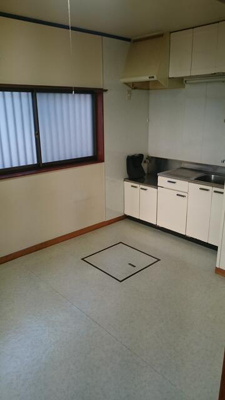 【キッチン】 | 笹目貸家 | リノベーション前の写真です。