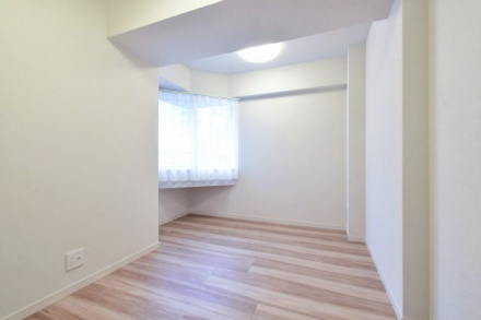 グランドメゾン戸山の洋室