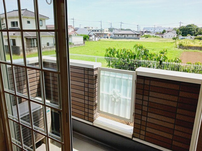 【バルコニー】 | ソレアード・アヤ | 広々としたバルコニーです