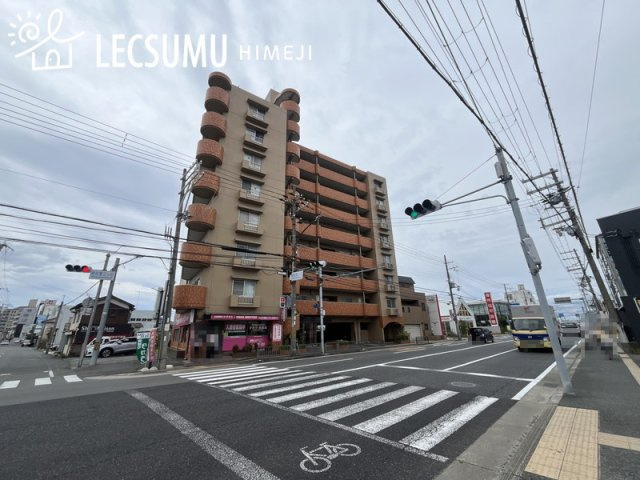 グローバル網干の外観