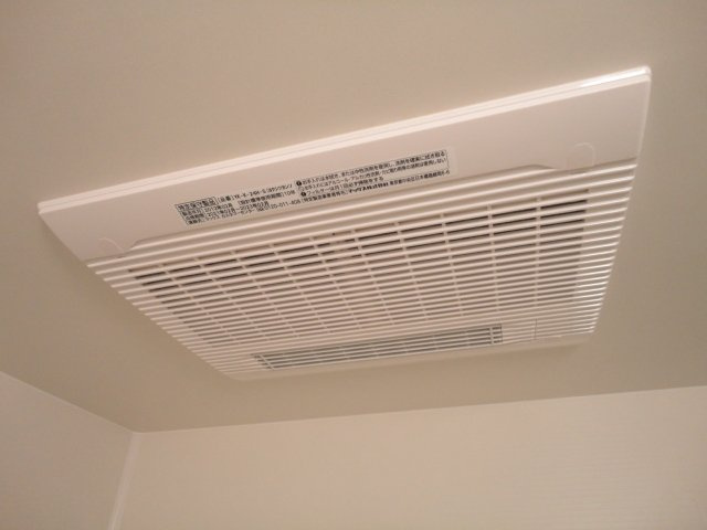 カレント中央のその他|浴室乾燥機