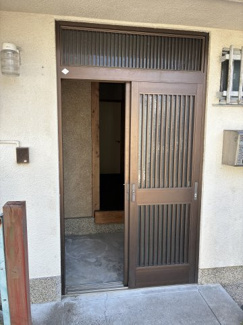 【玄関】 | 大津市南志賀4丁目11-13　中古戸建