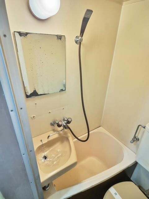 ヴィラ９０１の浴室