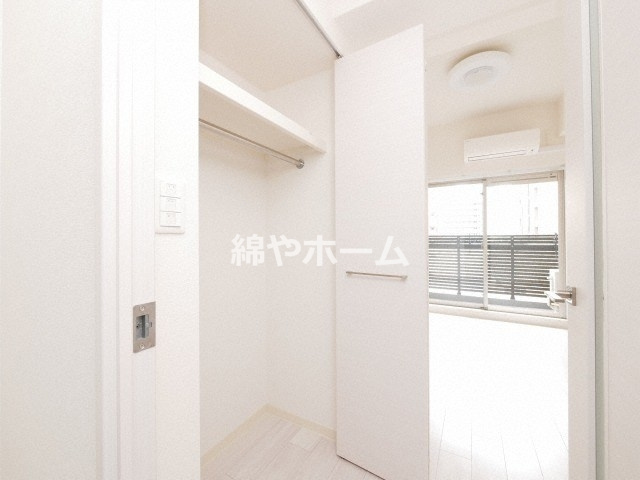 ララプレイス難波メティスの収納|大きなものも収納できそうです