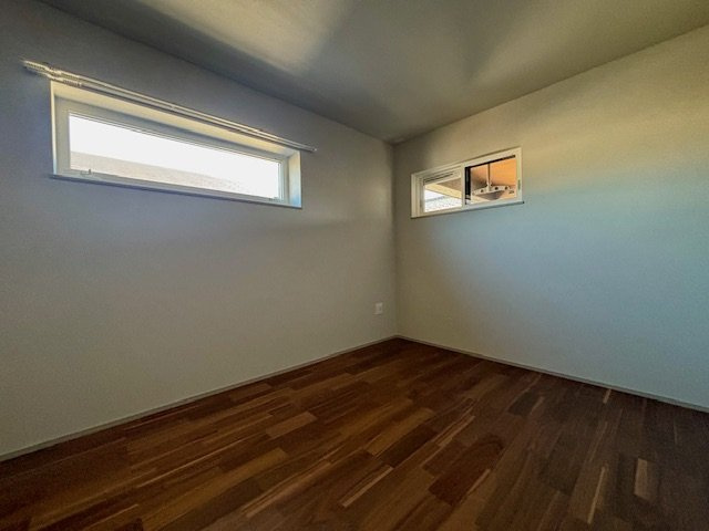 久留米市江戸屋敷2丁目の洋室