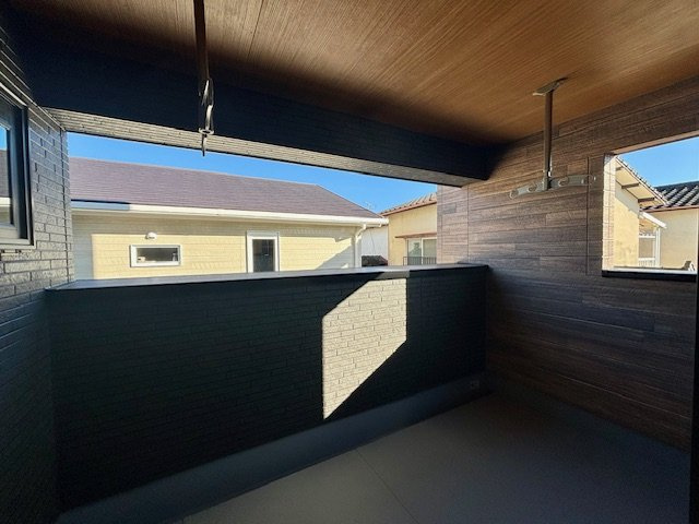 久留米市江戸屋敷2丁目のバルコニー