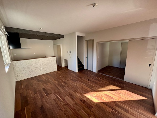 久留米市江戸屋敷2丁目の居間・リビング|明るいリビングは暖かい家族のだんらんをお手伝いします。