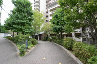 阪急日生ニュータウン花咲く丘の街Ｂ棟の外観