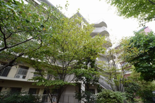 阪急日生ニュータウン花咲く丘の街Ｂ棟の外観