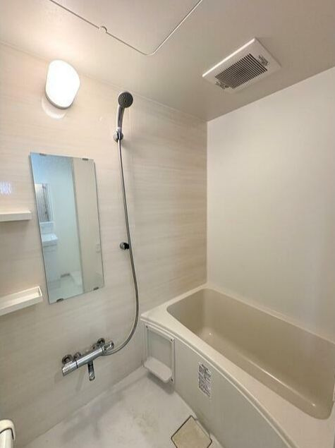 さいたま市浦和区本太５丁目のアパートの浴室