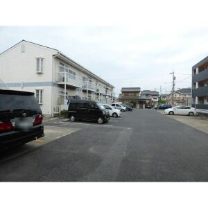 コーポ西浦Ⅰの駐車場