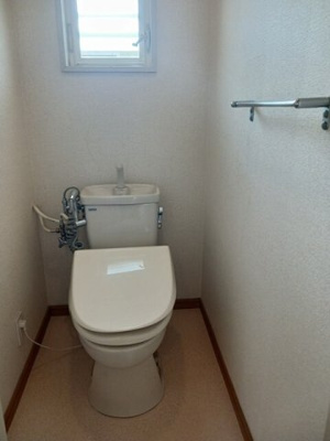 【トイレ】 | シャロル内原 | シンプルで使いやすいトイレです