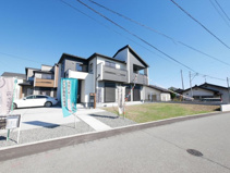 南アルプス市下宮地 新築全2棟 2号棟 眺望と3箇所のWICの画像