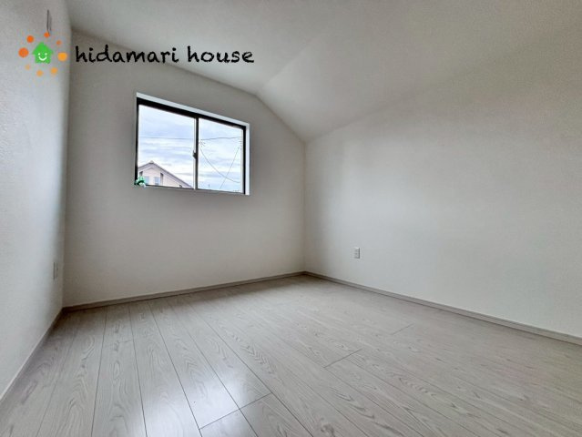 桶川市神明1期　新築戸建　KIP　01の洋室