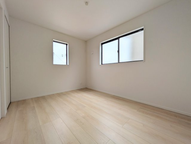 明石市大久保町谷八木新築戸建７号棟の洋室