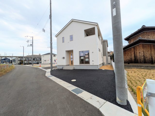 明石市大久保町谷八木新築戸建７号棟の前面道路含む現地写真