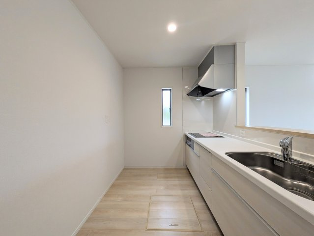 明石市大久保町谷八木新築戸建７号棟のキッチン