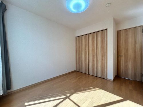 【洋室】 | 【仲介手数料０円】平塚市徳延　中古一戸建て | 【仲介手数料０円】平塚市徳延　中古一戸建て