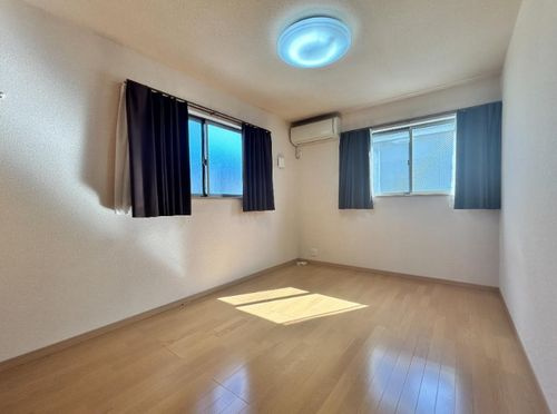 【洋室】 | 【仲介手数料０円】平塚市徳延　中古一戸建て | 【仲介手数料０円】平塚市徳延　中古一戸建て