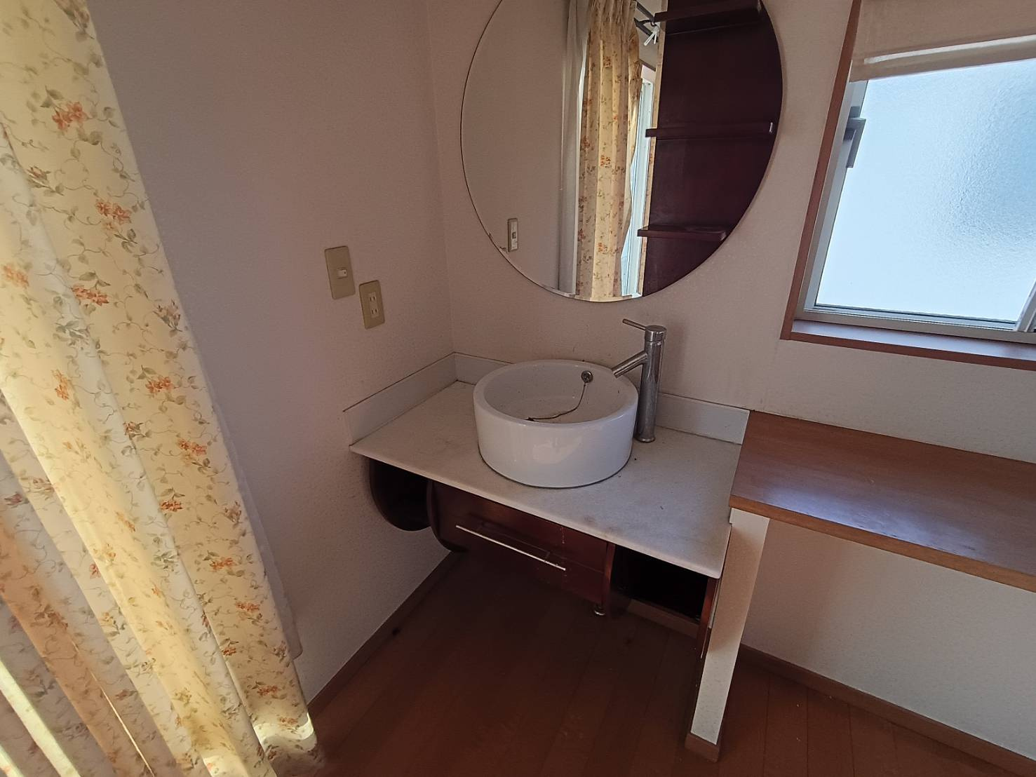 西条市朔日市882-72　中古住宅のその他