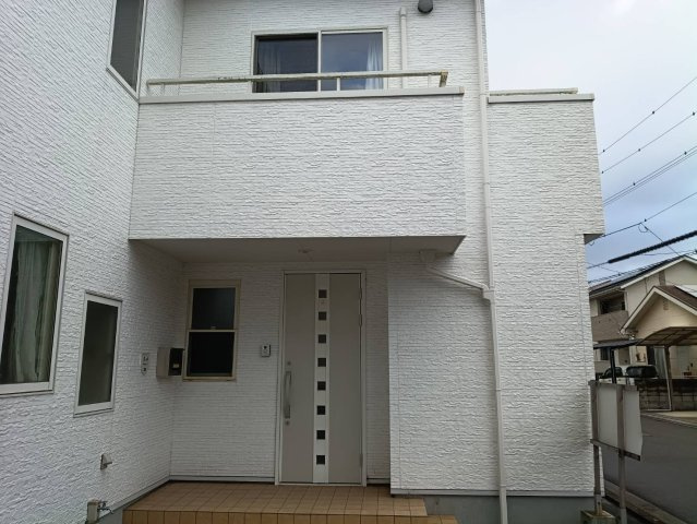 西条市朔日市882-72　中古住宅の外観