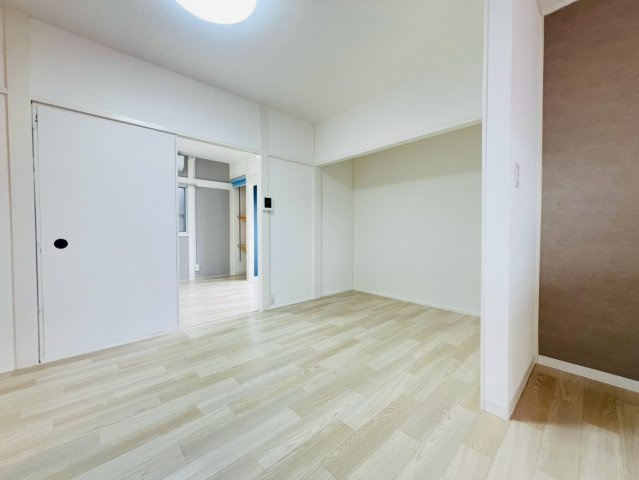 パーク塩屋の居間・リビング