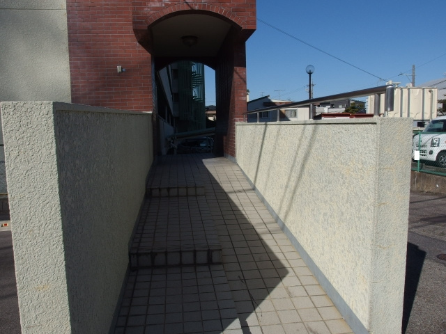 サンシティ八帖のエントランス