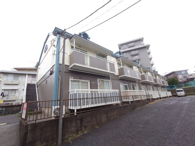 ヒルサイドハイツⅠの外観
